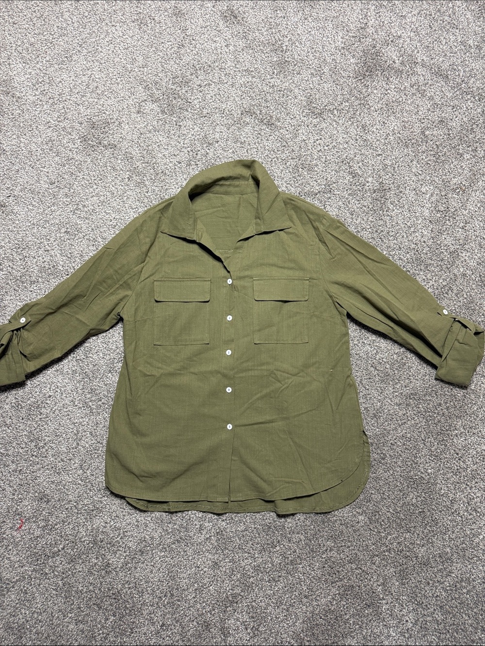 Anoname Olive Green Women's Button-Up Blouse